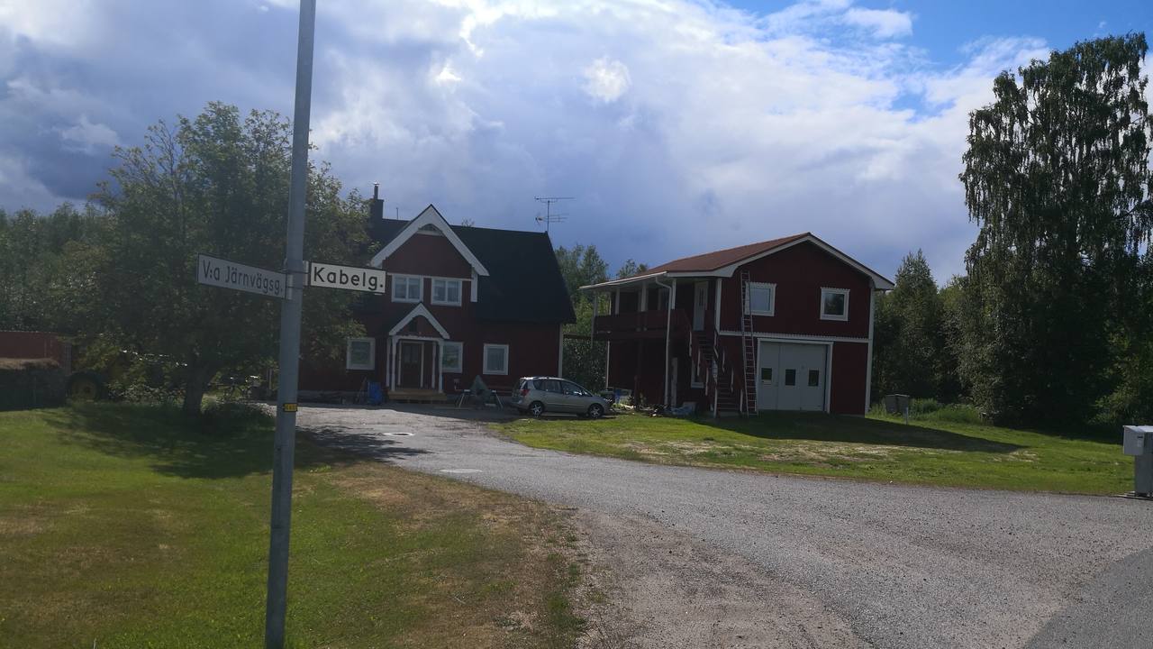 Stations Hotellet i Öjebyn en sommardag